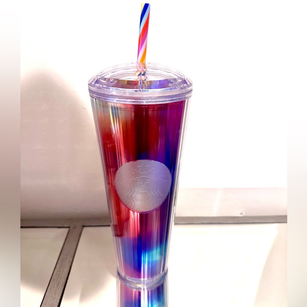 Starbucks Iridescent Rainbow 🌈 Kaleidoscope Dome Tumbler 2021